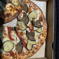 Fat Tomato Pizza - Roasted Veggie Pizza
