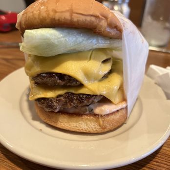 Pie 'n Burger - Perfection! - Burgers Near Me - Pasadena, California Pie 'n Burger - Perfection! - Burgers Near Me - Pasadena, California