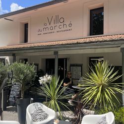 La Villa du Marché - Front