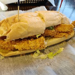 Catfish poboy