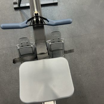 Onelife Fitness - Valley Mall - Broken strap - Gyms Near Me - Hagerstown, Maryland Onelife Fitness - Valley Mall - Broken strap - Gyms Near Me - Hagerstown, Maryland