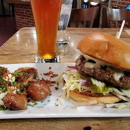 The signature burger. It has a name, but I don't remember it. This has a nice sharp cheddar and a bacon aioli The signature burger. It has a name, but I don't remember it. This has a nice sharp cheddar and a bacon aioli