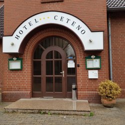 Hotel Ceteno - Eingang