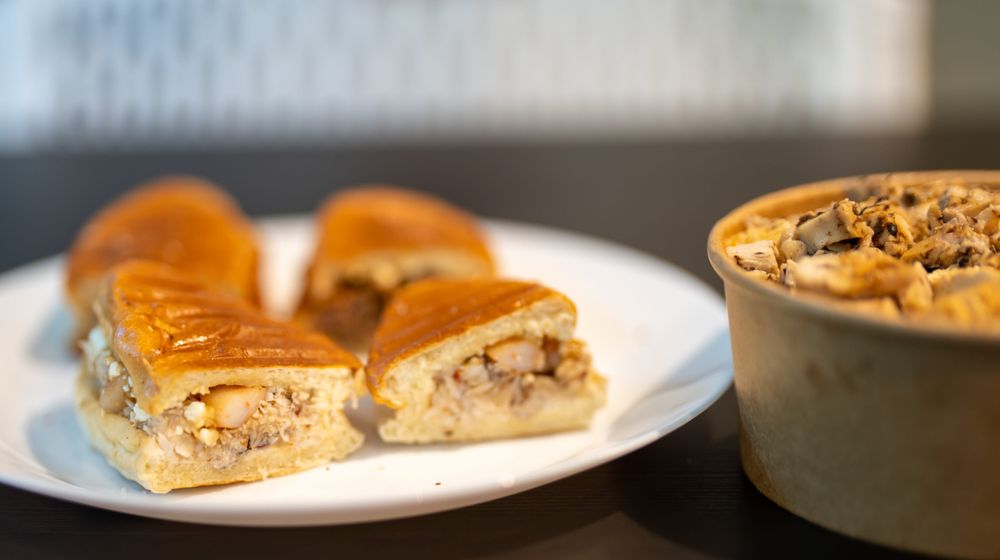 CHEATY FOOD BAR Updated September 2024 4495 Dunbar Street