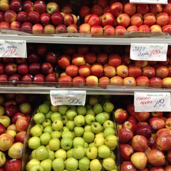Berkeley Bowl West - Apples - Cafes Near Me - Berkeley, California Berkeley Bowl West - Apples - Cafes Near Me - Berkeley, California