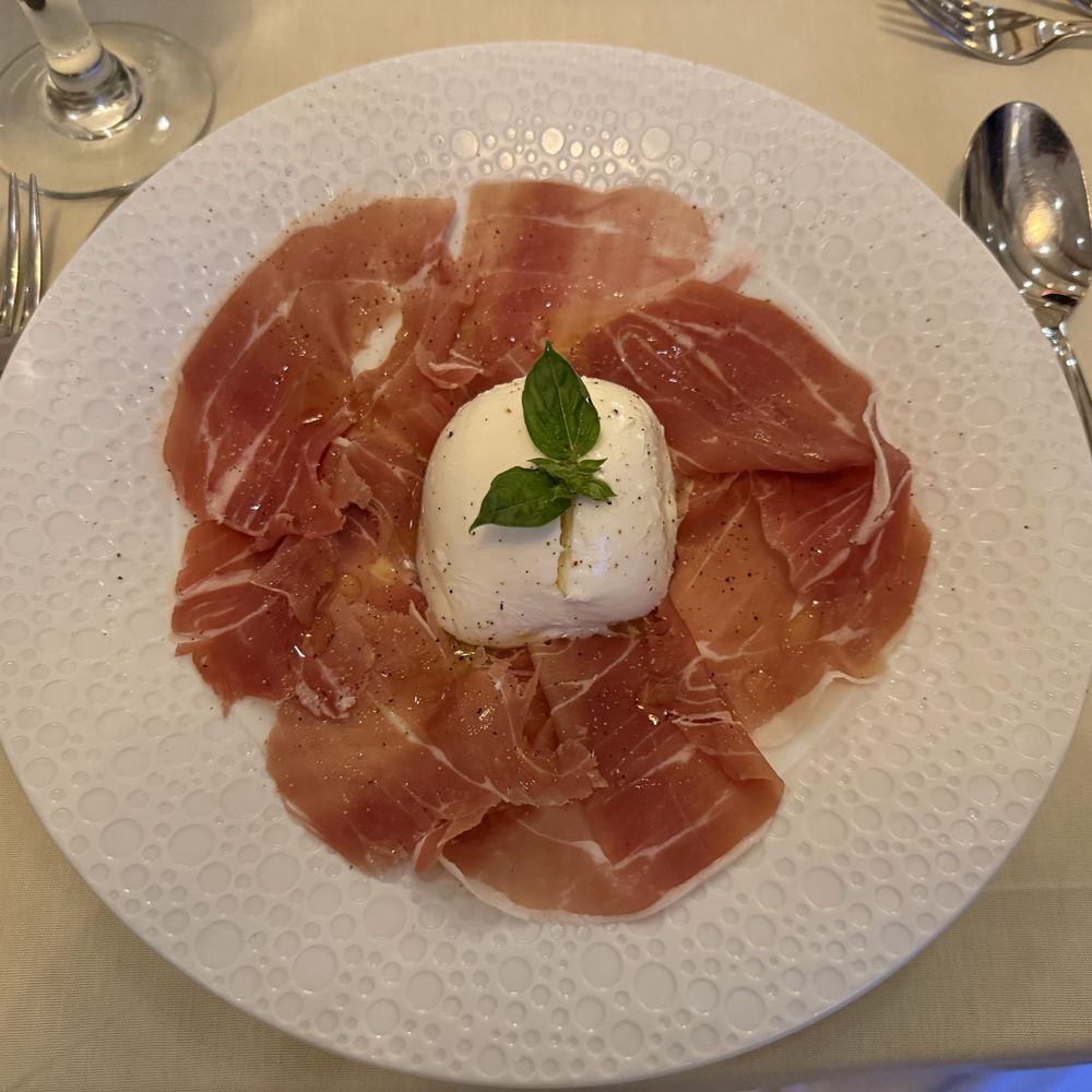 Acquario Italian Restaurant - Italian Near Me - Keller, Texas