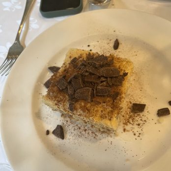 Sette Mezzo - Tiramisu - Italian Near Me - New York, New York