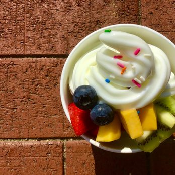 Tutti Frutti Kentlands - a bowl of fruit and yogurt - Ice Cream & Frozen Yogurt Near Me - Gaithersburg, Maryland Tutti Frutti Kentlands - a bowl of fruit and yogurt - Ice Cream & Frozen Yogurt Near Me - Gaithersburg, Maryland