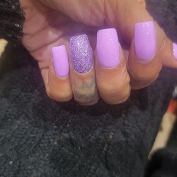 Lee Nails At Landstar - She actually did justice to my hands. They were so bulky - Nail Technicians Near Me - Orlando, Florida Lee Nails At Landstar - She actually did justice to my hands. They were so bulky - Nail Technicians Near Me - Orlando, Florida
