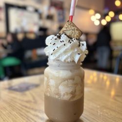 Skillet'z Cafe - Special Drink chocolate cookie latte