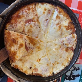 Bert's Hometown Grill & Pizzeria - Pizza - Pizza Near Me - Madisonville, Tennessee