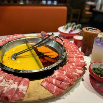 Pipa Mountain Hot Pot - Hot Pot Near Me - Seattle, Washington