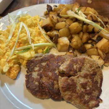 Darlene’s - Eggs, hash-brown with turkey sausage patties - Breakfast & Brunch Near Me - Orland Park, Illinois Darlene’s - Eggs, hash-brown with turkey sausage patties - Breakfast & Brunch Near Me - Orland Park, Illinois