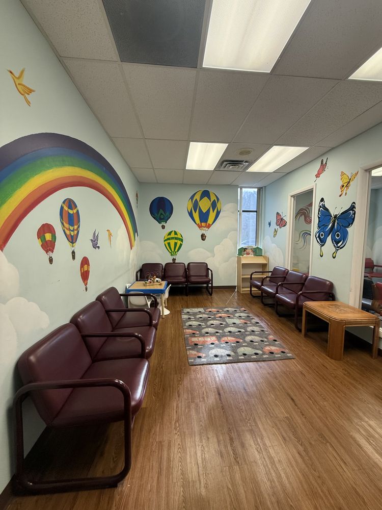 Hyde Park Pediatrics - child therapist in Cincinnati, OH