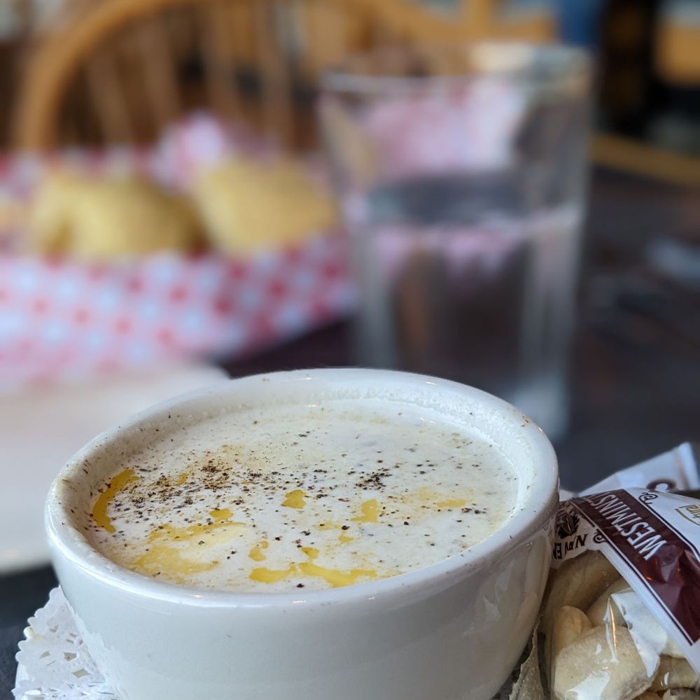 Chinook's - Oyster stew - Seafood Near Me - Seattle, Washington Chinook's - Oyster stew - Seafood Near Me - Seattle, Washington