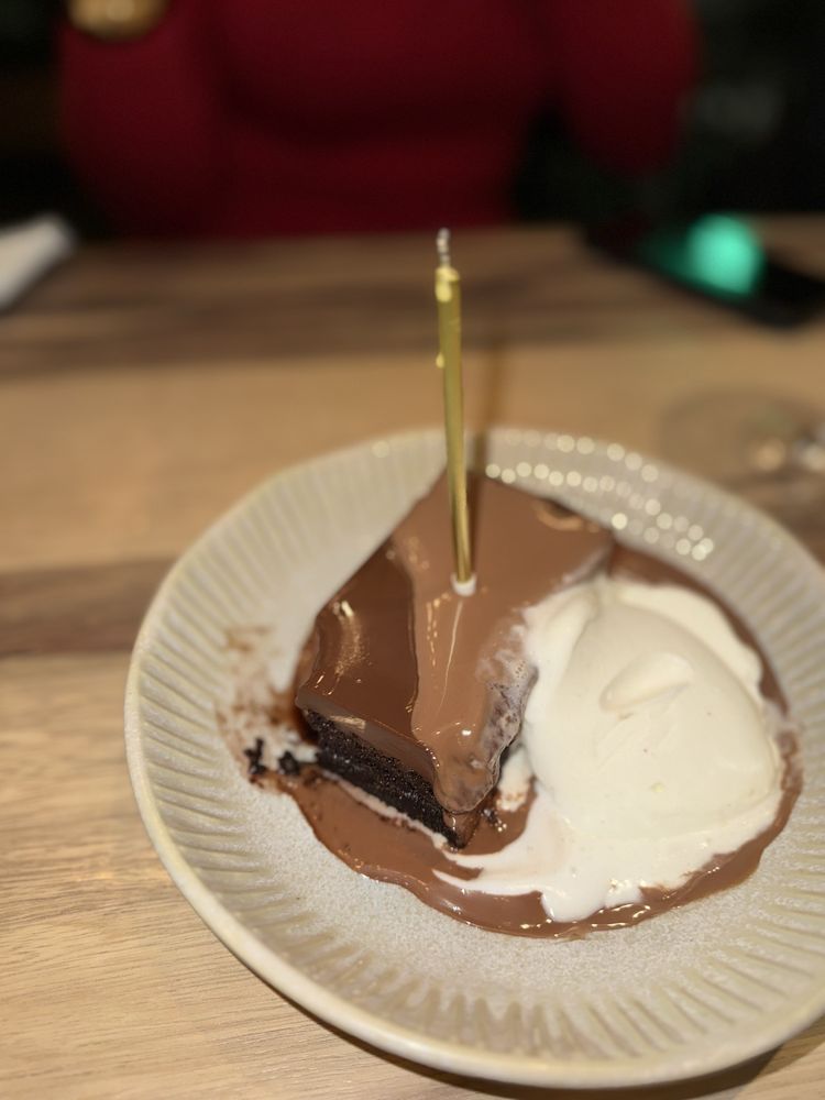 Yiayia’s Pappas Greek Kitchen