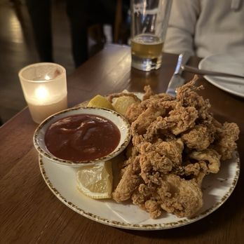 Cannonball - Fried calamari - Wine Bars Near Me - South Pasadena, California