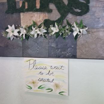 Lilys - New American Near Me - Mount Shasta, California