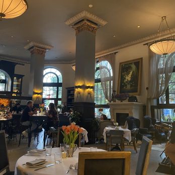 The Culver Hotel Bar & Restaurant - Hotels Near Me - Culver City, California The Culver Hotel Bar & Restaurant - Hotels Near Me - Culver City, California