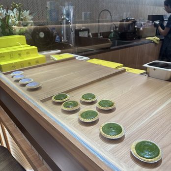 Maruwu Seicha Moili'ili - Matcha and ube cheese tarts - Coffee & Tea Near Me - Honolulu, Hawaii Maruwu Seicha Moili'ili - Matcha and ube cheese tarts - Coffee & Tea Near Me - Honolulu, Hawaii