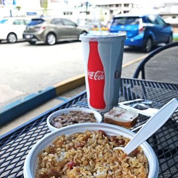 Yama S Fish Market 1130 Photos 684 Reviews Seafood Markets 2332 Young St Honolulu Hi Restaurant Reviews Phone Number