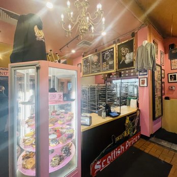 Voodoo Doughnut - Donuts Near Me - Portland, Oregon Voodoo Doughnut - Donuts Near Me - Portland, Oregon