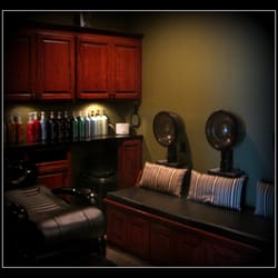 Bella Vita Spa and Salon - Our beautiful Shampoo room for all of our salon guests