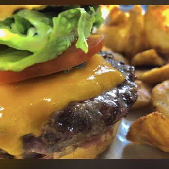 Plum Run Winery - Burger and fries - Wineries Near Me - Grove City, Ohio Plum Run Winery - Burger and fries - Wineries Near Me - Grove City, Ohio