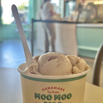 Moo Moo Mia - Yum - Ice Cream & Frozen Yogurt Near Me - Monrovia, California