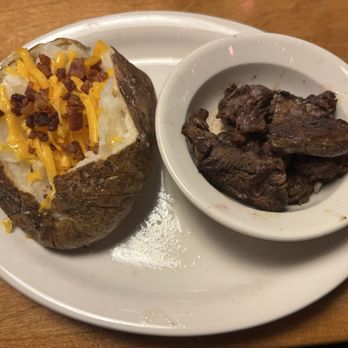Texas Roadhouse - Lil' DIllo Steak Bites - Steakhouses Near Me - Greensboro, North Carolina