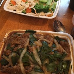 Hunan Wok - Beef with scallions and diet menu chicken w/ broccoli