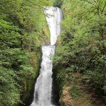 Bridal Veil Falls - July 2013 - Hiking Near Me - Corbett, Oregon Bridal Veil Falls - July 2013 - Hiking Near Me - Corbett, Oregon