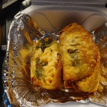 Mr Diddy's - Soul Roll...perfect bite! The order was 'shareable'...if you feel like being generous! - Southern Near Me - Marietta, Georgia