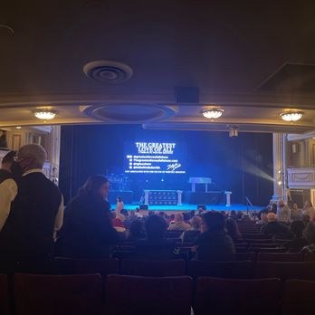 Shubert Theatre - Performing Arts Near Me - New Haven, Connecticut