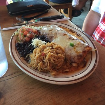 Border Cafe - Chicken Burrito with rice and beans! - Mexican Near Me - Burlington, Massachusetts Border Cafe - Chicken Burrito with rice and beans! - Mexican Near Me - Burlington, Massachusetts
