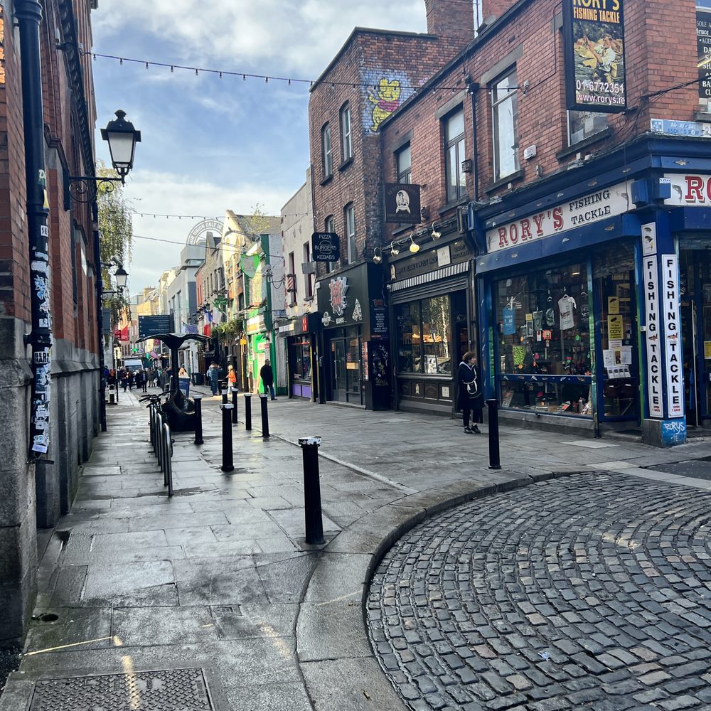 Temple Bar Square - Local Flavor Near Me - Dublin, D Temple Bar Square - Local Flavor Near Me - Dublin, D