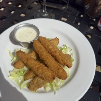 Altdorf Biergarten - Fried pickles - German Near Me - Fredericksburg, Texas Altdorf Biergarten - Fried pickles - German Near Me - Fredericksburg, Texas