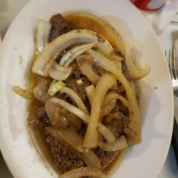 El Bohio Restaurant - Bistec encebollado. Marinated, tender, soooo good. - Puerto Rican Near Me - Ponce, Puerto Rico