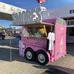S'mores truck