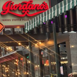 GIORDANO’S - Updated March 2026 - 490 Photos & 598 Reviews - 4110 E ...