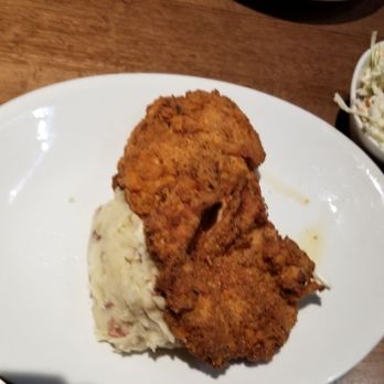 Oswego Grill - Fried chicken dinner - American Near Me - Beaverton, Oregon Oswego Grill - Fried chicken dinner - American Near Me - Beaverton, Oregon