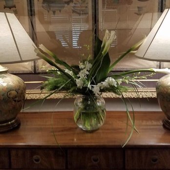 Flowers On Vine - Floral Designers Near Me Flowers On Vine - Floral Designers Near Me