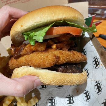 El Bumangues - Chicharron Burger & seasoned fries - Colombian Near Me - San Jose, California