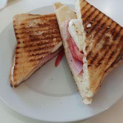 Café Primavera - Italiano Toast