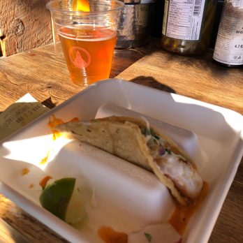 Del Beach Bar - Bars Near Me - Coronado, California Del Beach Bar - Bars Near Me - Coronado, California