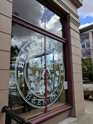 The Independent Beer Bar by null