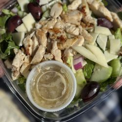 Smiling Moose - Creekside Greek Salad, tasty.