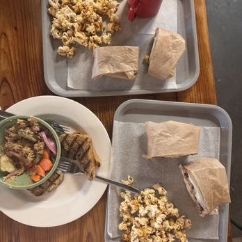 Kitchen Table - New American Near Me - Omaha, Nebraska