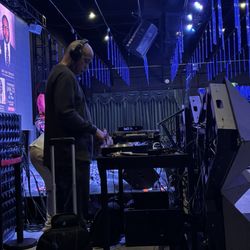 View Music Bar - DJ Stand