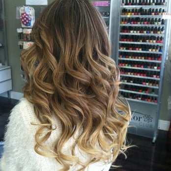 Veronica Miller - My ombre hair extensions! - Hair Stylists Near Me - Arcadia, California Veronica Miller - My ombre hair extensions! - Hair Stylists Near Me - Arcadia, California